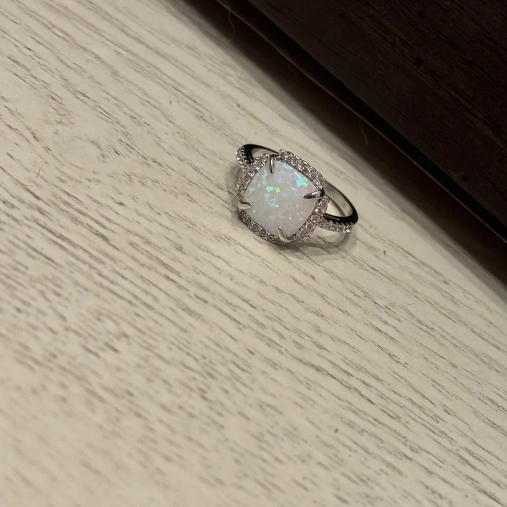 STERLING SILVER OPAL RING - Picture 7 of 10